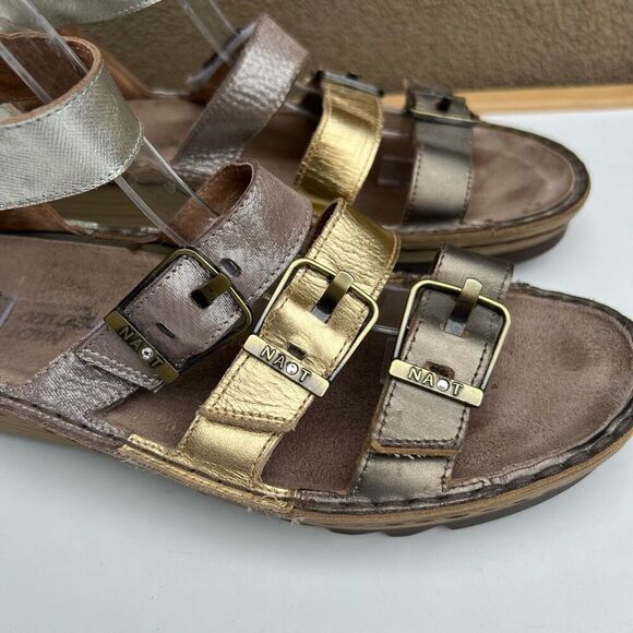 Naot Begonia Sandals Metallic Silver Gold Buckle Platform Size 41 US 10-10.5 - Picture 2 of 9